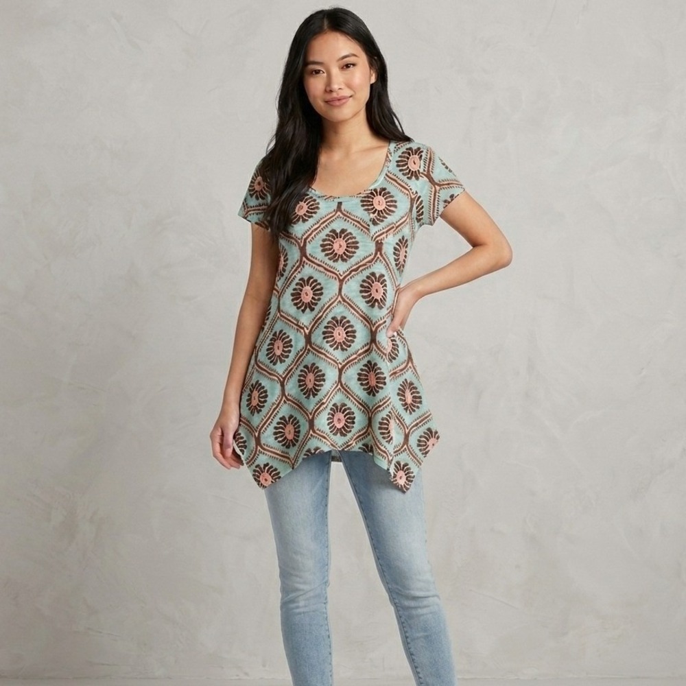 Fresh Produce Womens XS Blue Brown Floral Ikat Sharkbite Hem Top Made‎ In USA